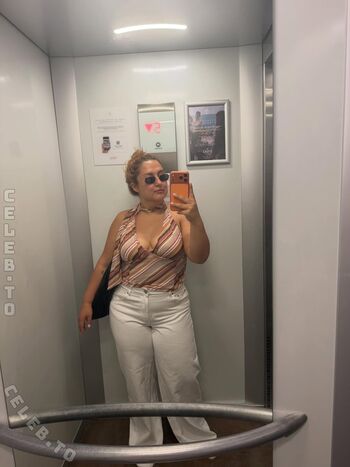 Full leaked Selfiesandra private onlyfans photo