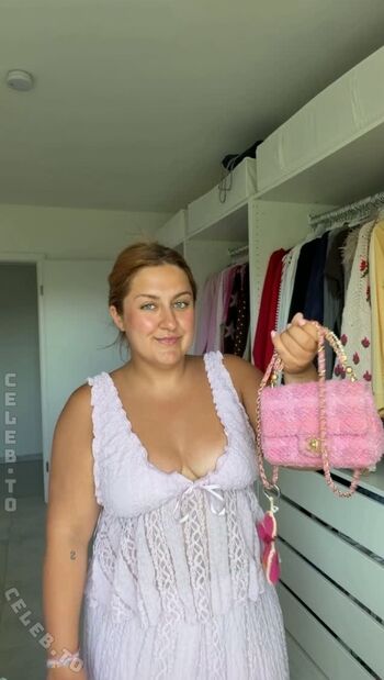 Full leaked Selfiesandra private onlyfans photo