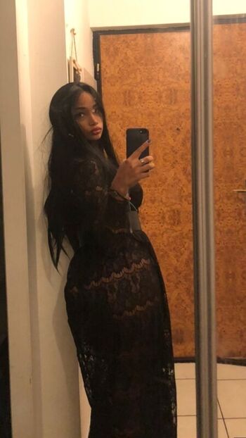 Full leaked Shelikesmyts private onlyfans photo