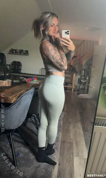 Full leaked Shellyink private onlyfans photo