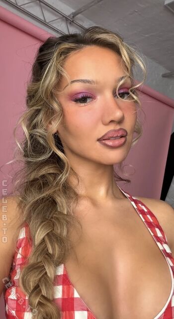 Shirin David