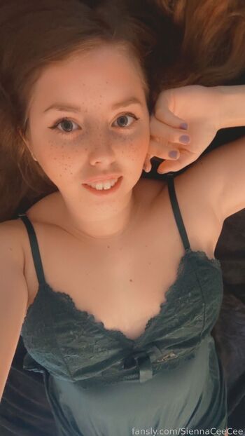 Full leaked Siennaceecee private onlyfans photo