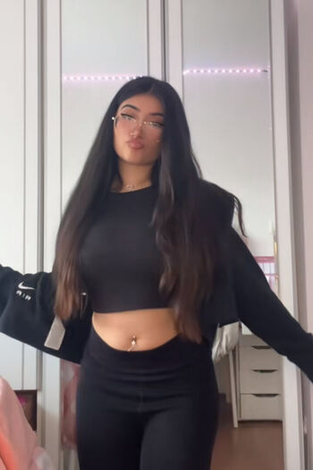 Full leaked Simmy b kaur private onlyfans photo