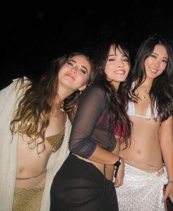 Slave Girl Leia Girls