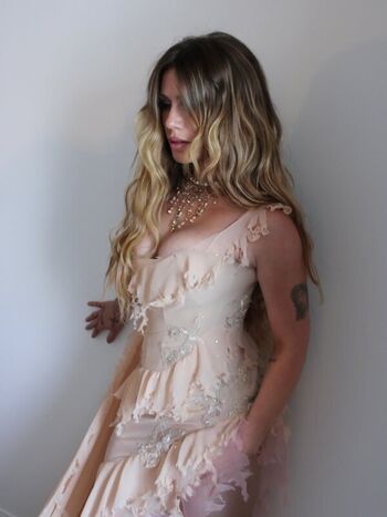 Full leaked Slayyyter private onlyfans photo