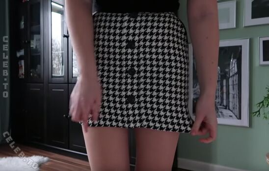 Full leaked Slimladysashka private onlyfans photo