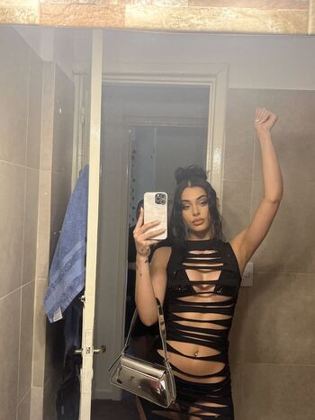 Full leaked Sofifernandez private onlyfans photo