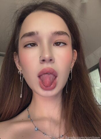 Full leaked Soniloon private onlyfans photo