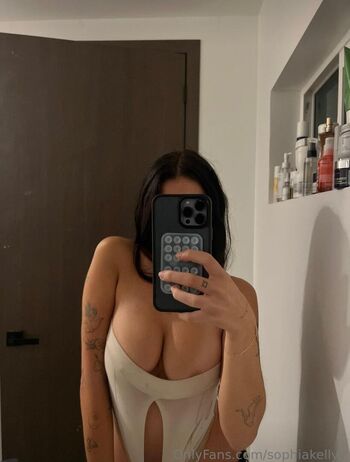 sophiakellyy
