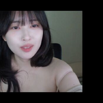 Full leaked Sorammmm private onlyfans photo