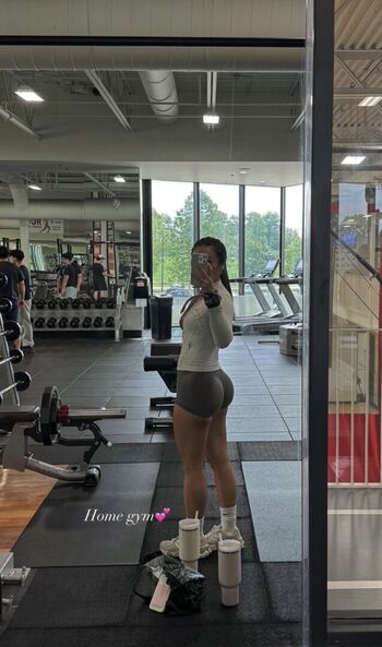 Full leaked Sua lee private onlyfans photo