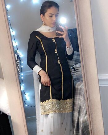 Full leaked Sukh bains private onlyfans photo