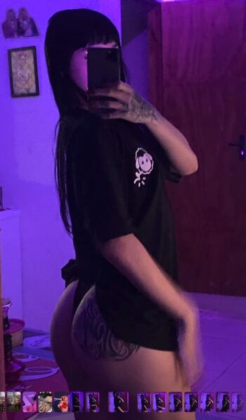 Full leaked Sunaika private onlyfans photo