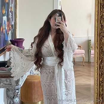Full leaked Sunny foxy private onlyfans photo