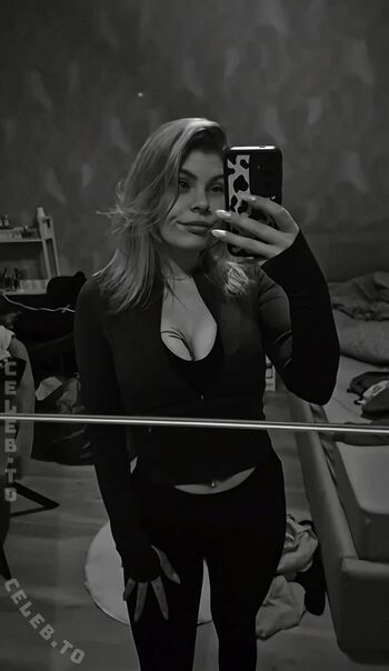 Full leaked Svenja private onlyfans photo