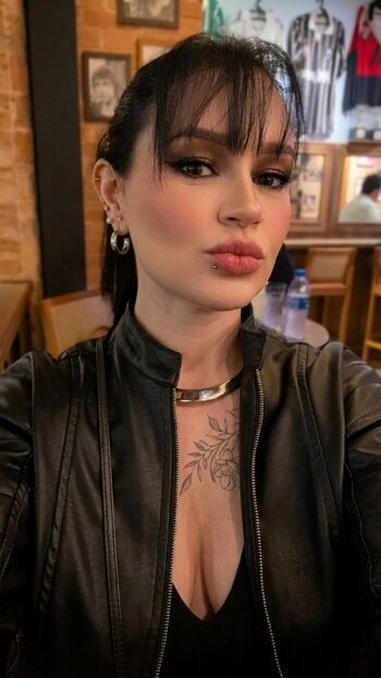 Full leaked Sweet girl private onlyfans photo