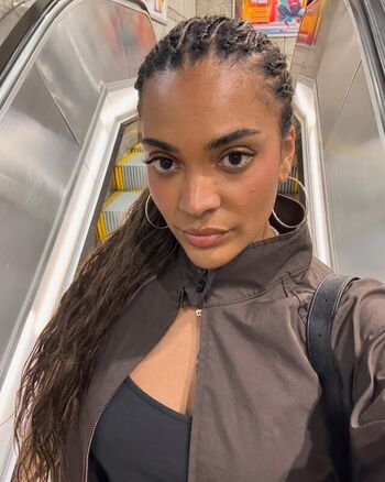 Full leaked Sydeon private onlyfans photo