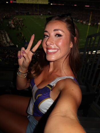 Sydney Lint