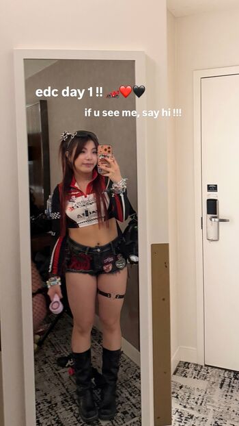 Full leaked Syraphic private onlyfans photo