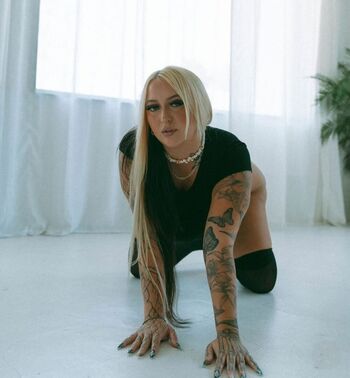 Full leaked Tattedbblonde private onlyfans photo