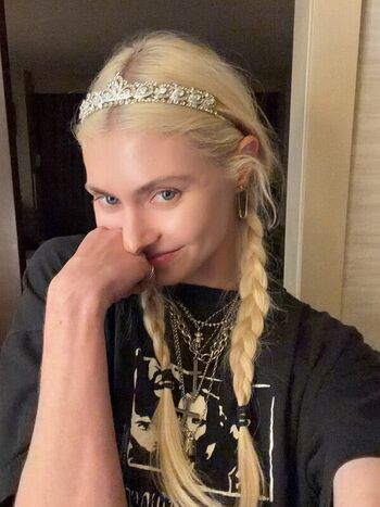 Full leaked Taylor momsen private onlyfans photo