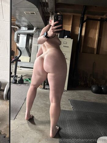 Full leaked Thebaronessxfree private onlyfans photo