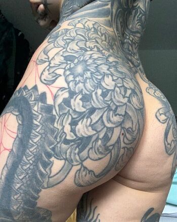 Full leaked Theblxckwolf private onlyfans photo