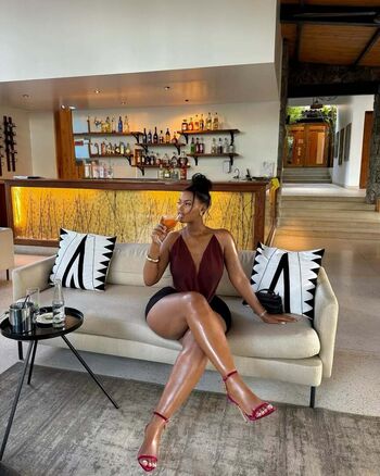 Full leaked Tinah bae private onlyfans photo