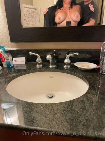 Full leaked Travel n bikini lover private onlyfans photo