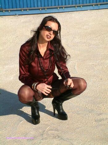 Full leaked Trinity archer private onlyfans photo