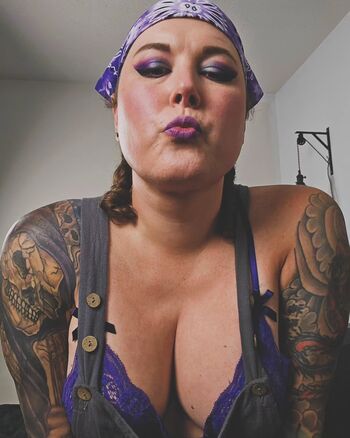 Full leaked Tsjadevalkyrie private onlyfans photo