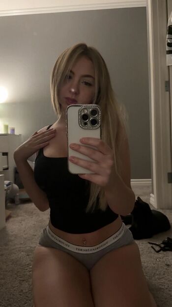 Turtleegirll