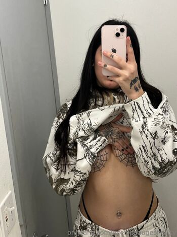 Full leaked Twelvegaugeshawty private onlyfans photo