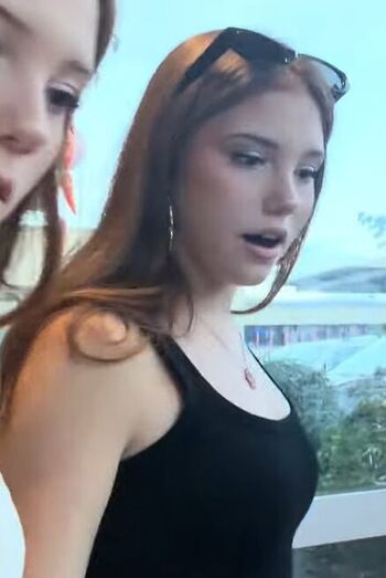 Full leaked Twinsonice private onlyfans photo