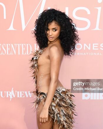 Full leaked Yvonnie / private onlyfans photo