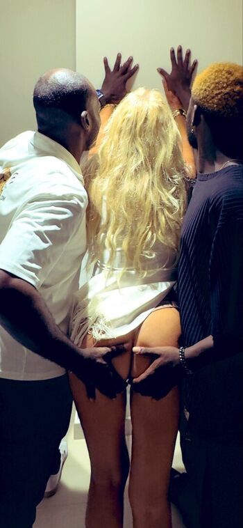 Full leaked Ultmateotwif private onlyfans photo