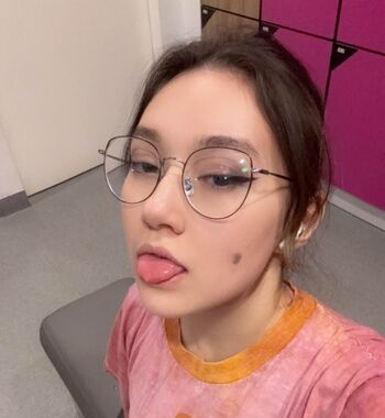 Full leaked Roselin de/ private onlyfans photo