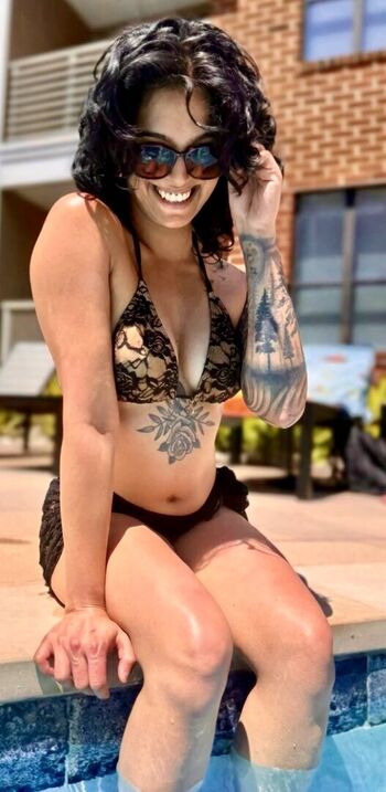 Full leaked Val merza private onlyfans photo