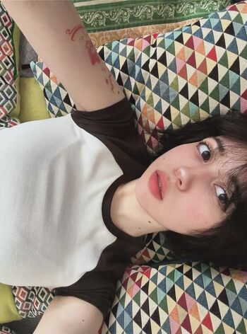 Full leaked Vekikusuo private onlyfans photo