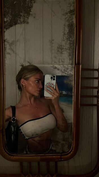 Full leaked Veronica kelegian private onlyfans photo