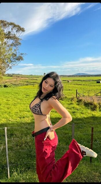 Full leaked Vicki mranrr private onlyfans photo