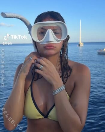 Full leaked Videozeugs private onlyfans photo