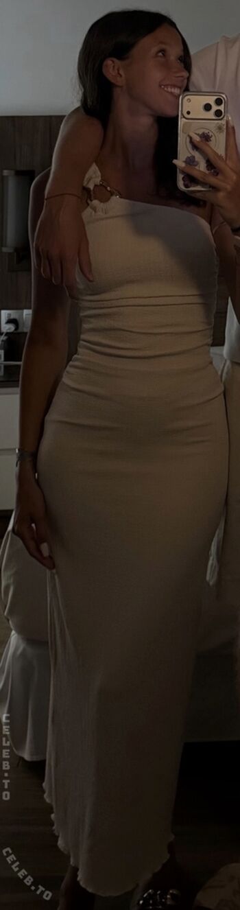 Full leaked Weristalexandra private onlyfans photo