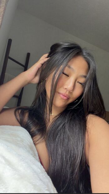 Full leaked Diane leyre/ private onlyfans photo