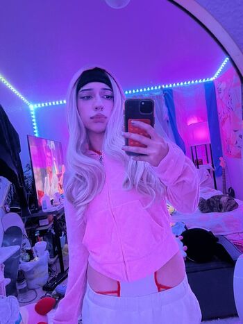 Full leaked Whosluxxx private onlyfans photo