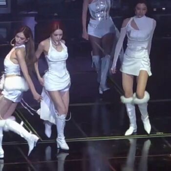 WomenK-pop