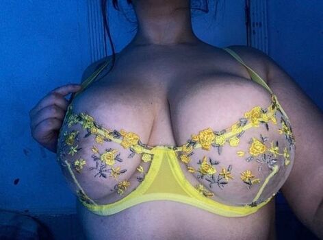 Full leaked Wxndyy private onlyfans photo