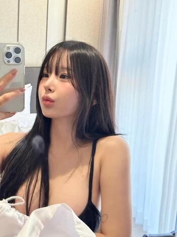 Full leaked Xouuuus private onlyfans photo