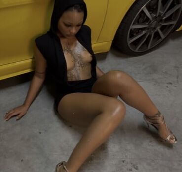 Full leaked Xprincssa private onlyfans photo
