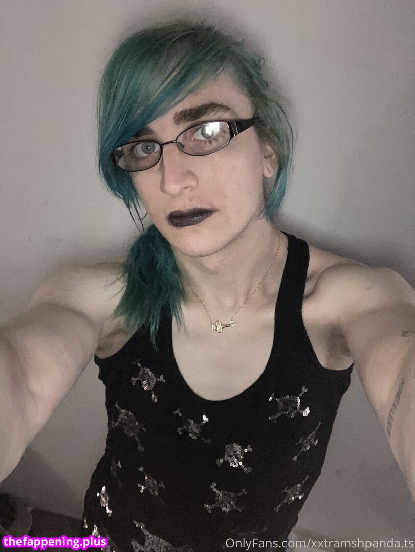 _trashpanda_express_ / xxxtramshpanda Fotografie OnlyFans Dezbrăcată #5